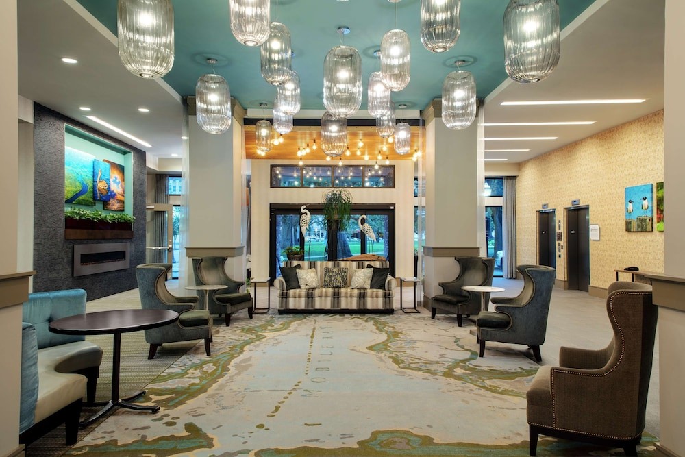 hilton garden inn mobile downtown