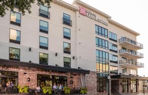 hilton garden inn mobile downtown