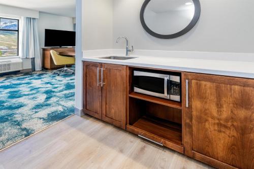 hampton inn and suites silverthorne