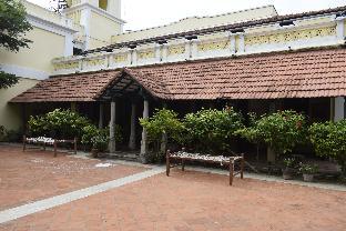 saradharam heritage hotel lakshmi vilas