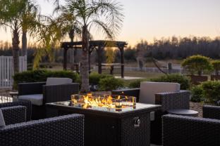 holiday inn express and suites trinity by ihg