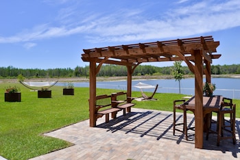 Holiday Inn Express & Suites Trinity By Ihg,New Port Richey>>Caladesi Island State Park,3 star