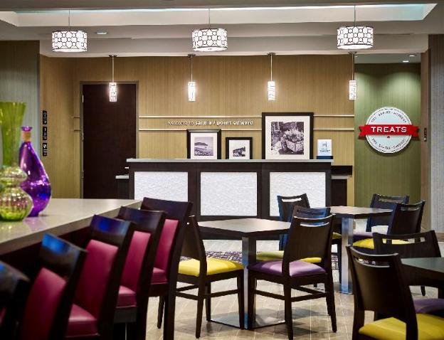 hampton inn by hilton sarnia point edward