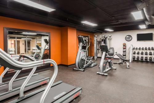 home2 suites by hilton atlanta downtown