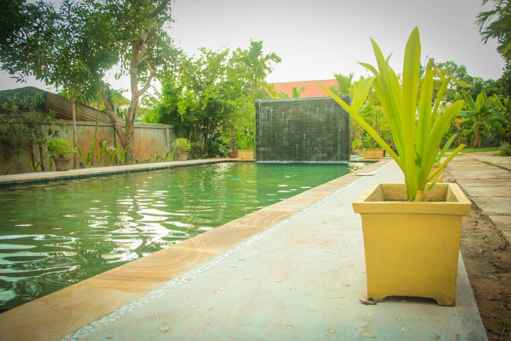 nary villa