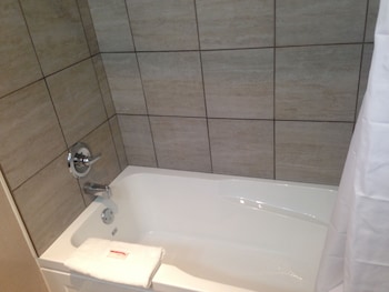 days inn by wyndham sylvan lake