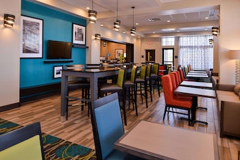 Hampton Inn Pittsburgh/ Wexford-Sewickley,Pennsylvania>>Franklin Park,3 star
