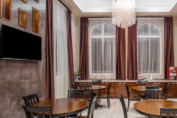 travelodge inn and suites by wyndham bell los angeles area