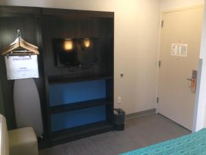 rockaway hotel brooklyn