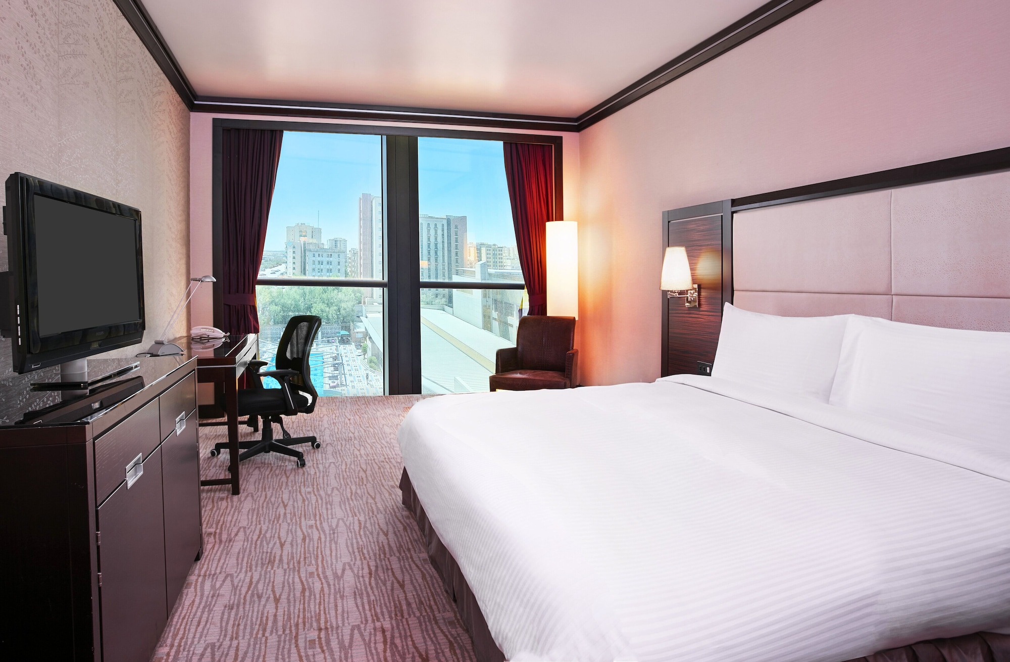 holiday inn kuwait al thuraya city by ihg