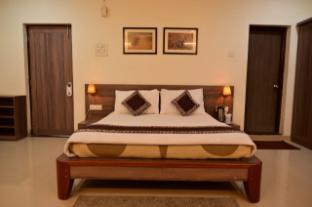 tigers heaven resort