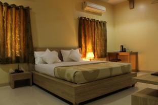 tigers heaven resort