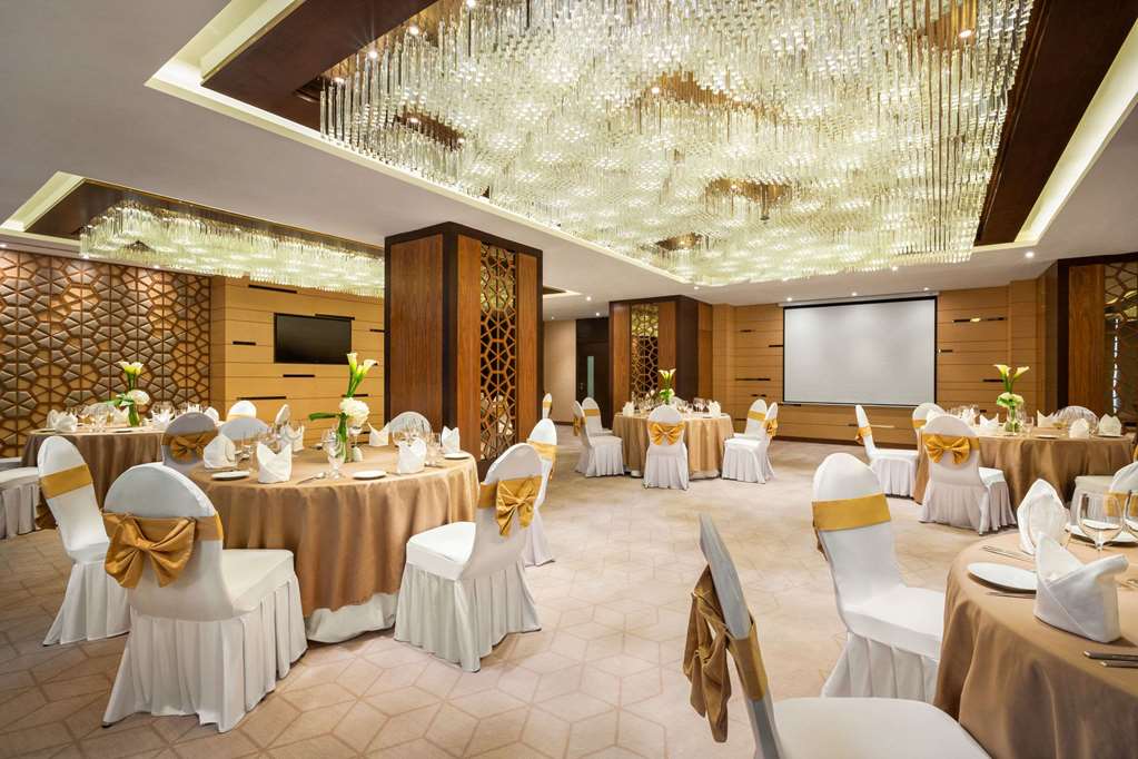 wyndham garden manama