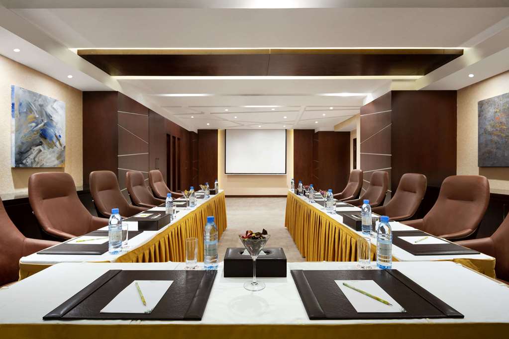 wyndham garden manama