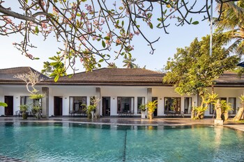 ubud raya boutique hotel