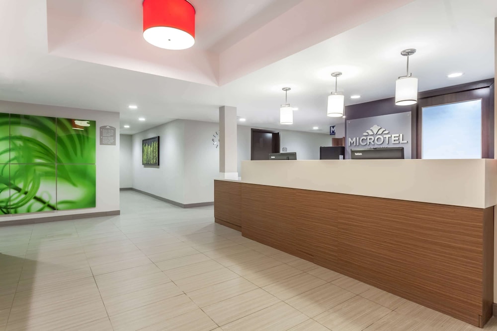 microtel inn and suites by wyndham kirkland lake