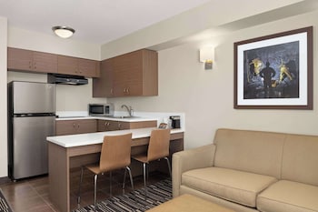 microtel inn and suites by wyndham kirkland lake