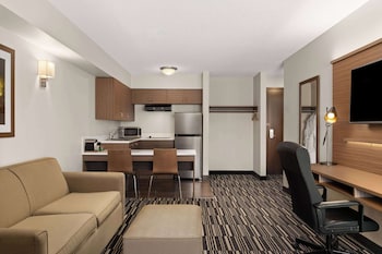 microtel inn and suites by wyndham kirkland lake