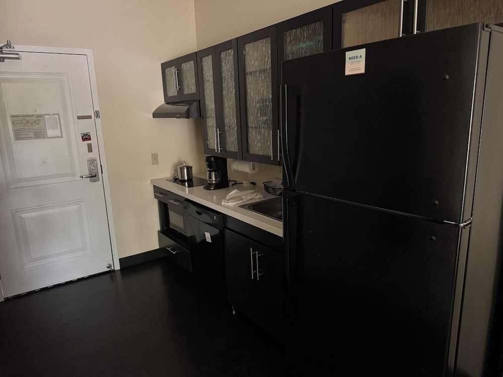 candlewood suites newark south university area by ihg