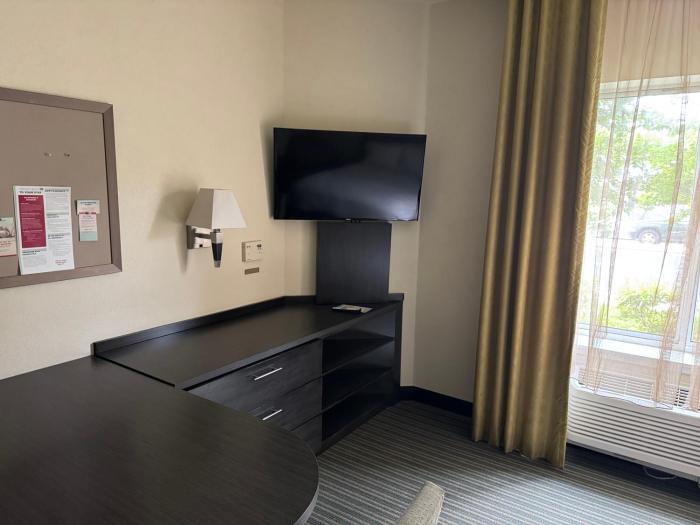 candlewood suites newark south university area by ihg