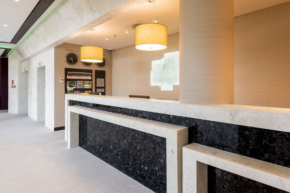 holiday inn dabrowa gornicza by ihg