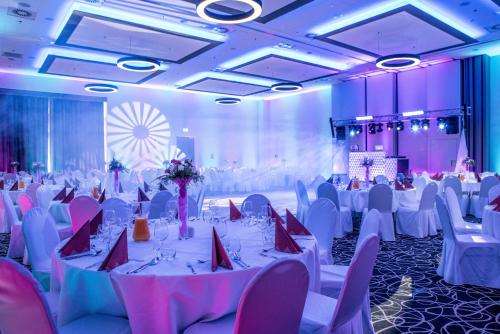 holiday inn dabrowa gornicza by ihg