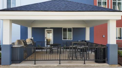 candlewood suites lake charles south by ihg