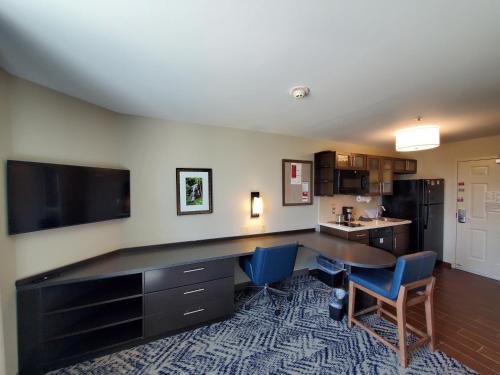 candlewood suites lake charles south by ihg