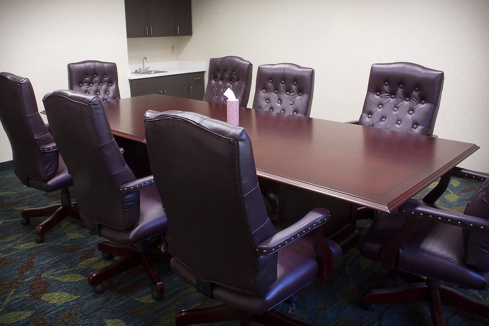 candlewood suites youngstown w i 80 niles area by ihg
