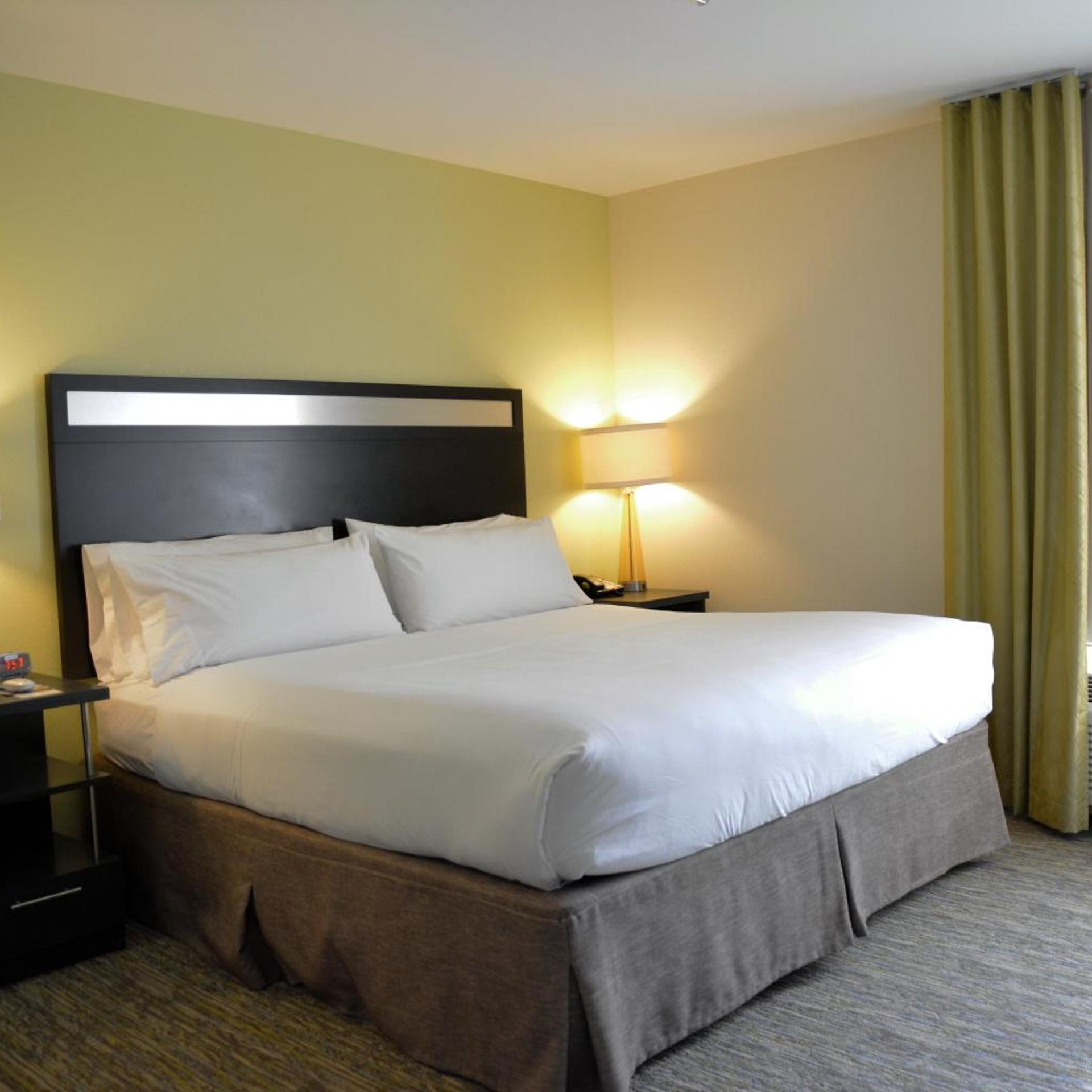 candlewood suites youngstown w i 80 niles area by ihg