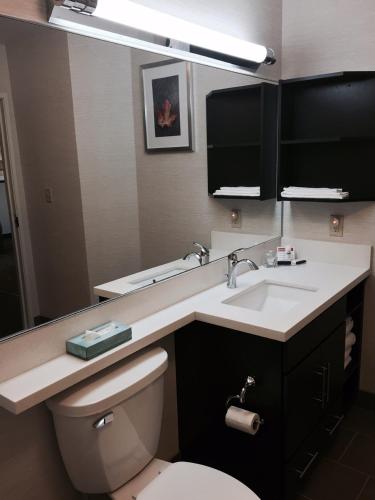 candlewood suites youngstown w i 80 niles area by ihg