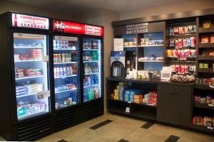 candlewood suites youngstown w i 80 niles area by ihg