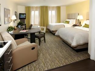 candlewood suites youngstown w i 80 niles area by ihg