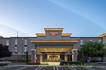 hampton inn turlock
