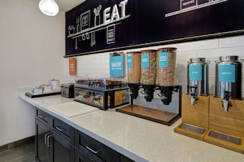 hampton inn turlock