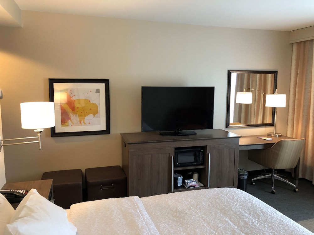 hampton inn and suites ponca city
