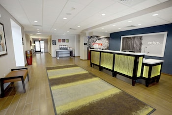 hampton inn and suites ponca city