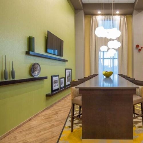 hampton inn waynesboro