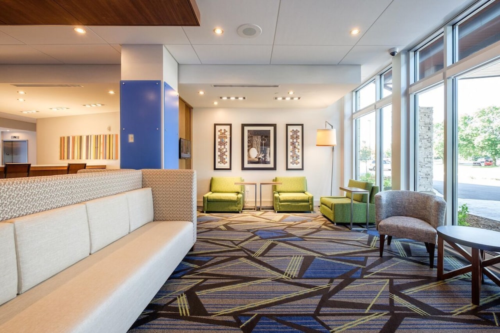 holiday inn express and suites eagan minneapolis area