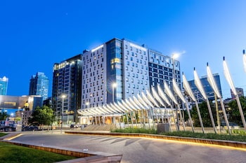 hilton garden inn calgary downtown