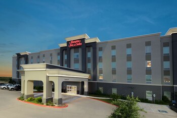 hampton inn and suites san antonio brooks city base