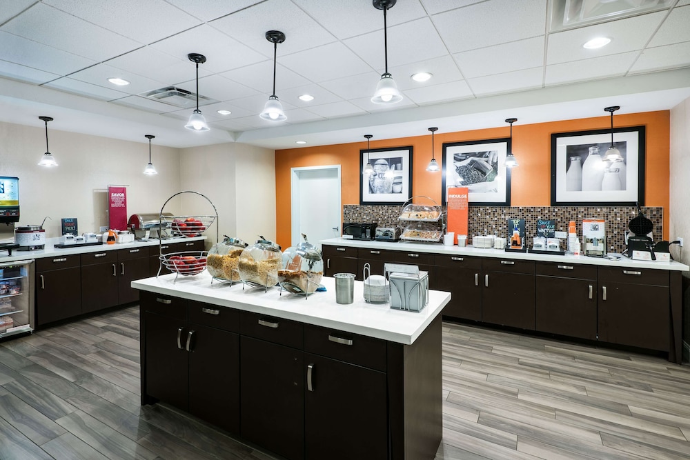 hampton inn and suites san antonio brooks city base