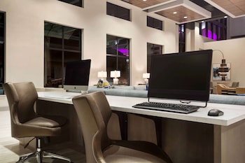 embassy suites by hilton mcallen convention center