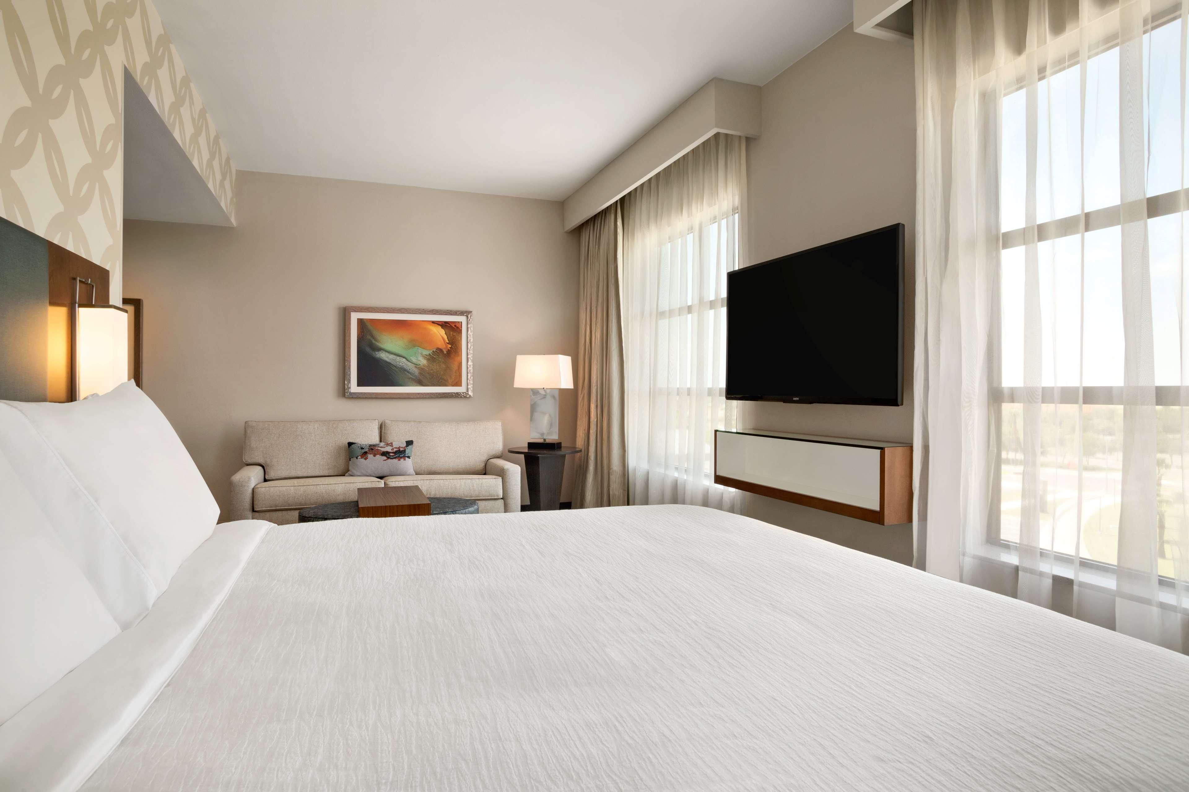 embassy suites by hilton mcallen convention center