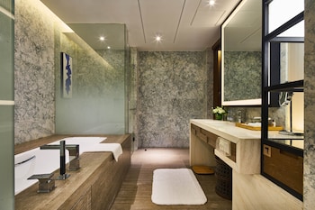 crowne plaza ningbo xiangshan sea view by ihg