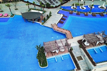 crowne plaza ningbo xiangshan sea view by ihg