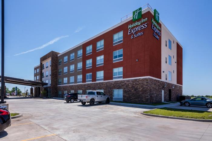 holiday inn express and suites blackwell by ihg