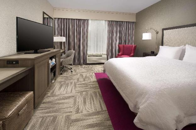 hampton inn louisville east hurstbourne