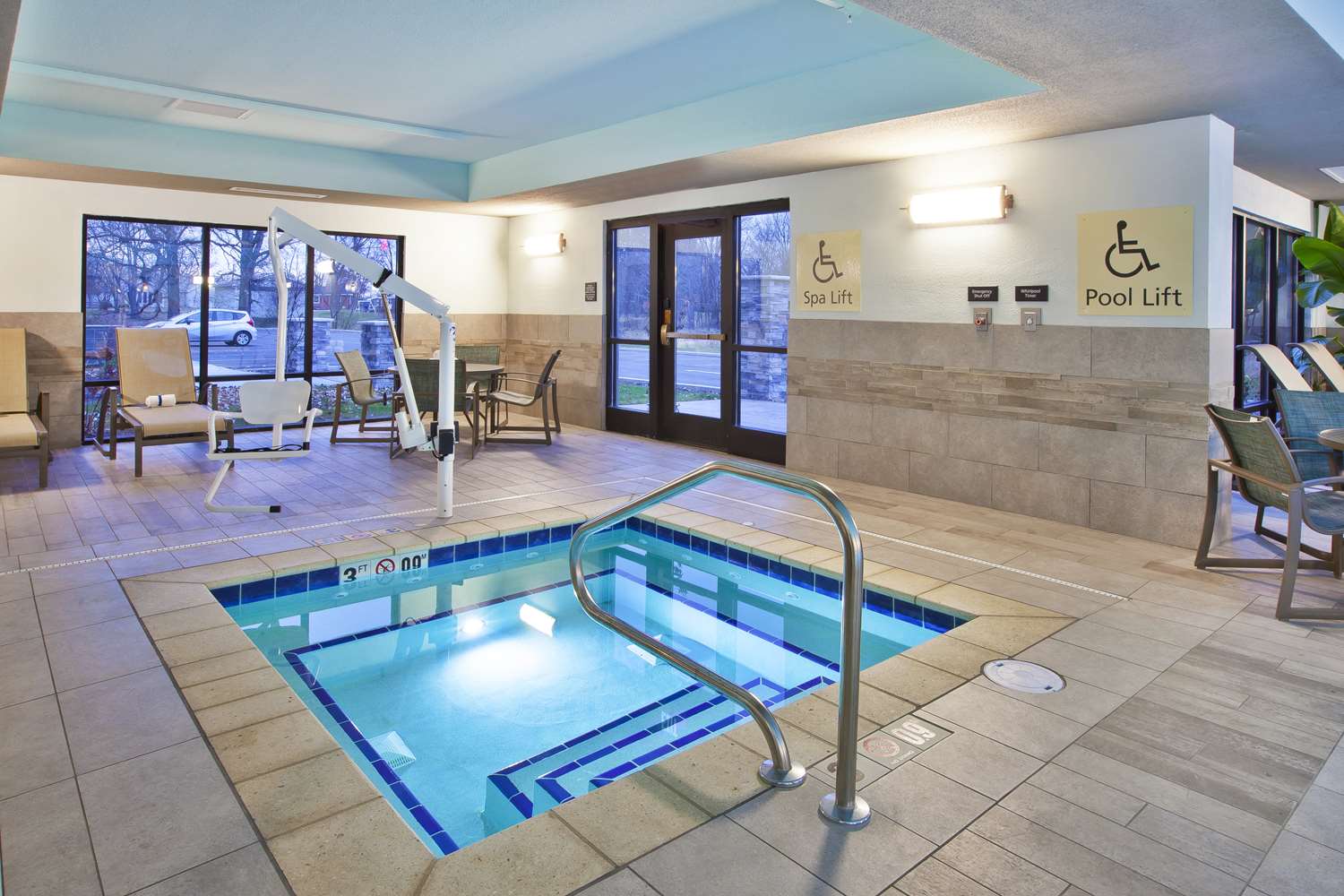 hampton inn and suites alliance