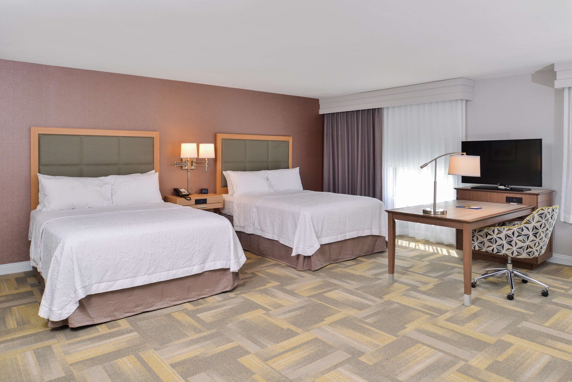 hampton inn and suites altoona des moines